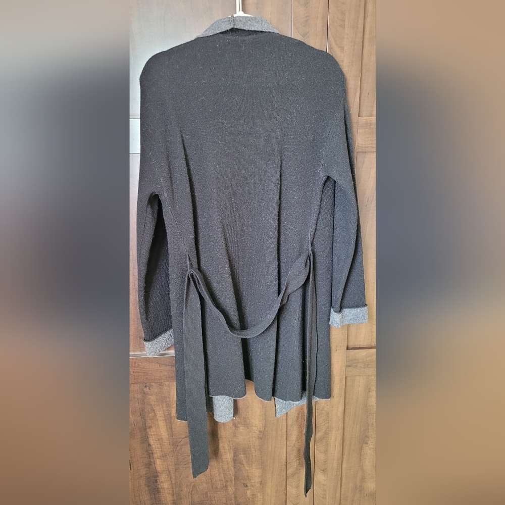 Cardigan - Picture 3 of 5